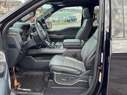 Used 2023 Ford F150 Lightning Lariat w/ Equipment Group 511A High image 8