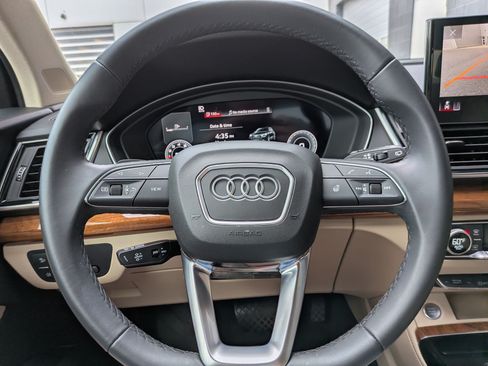 Used 2023 Audi Q5 2.0T Premium Plus w/ Premium Plus Package AWD/4WD image 14
