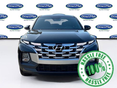 Used 2022 Hyundai Santa Cruz SEL FWD image 2