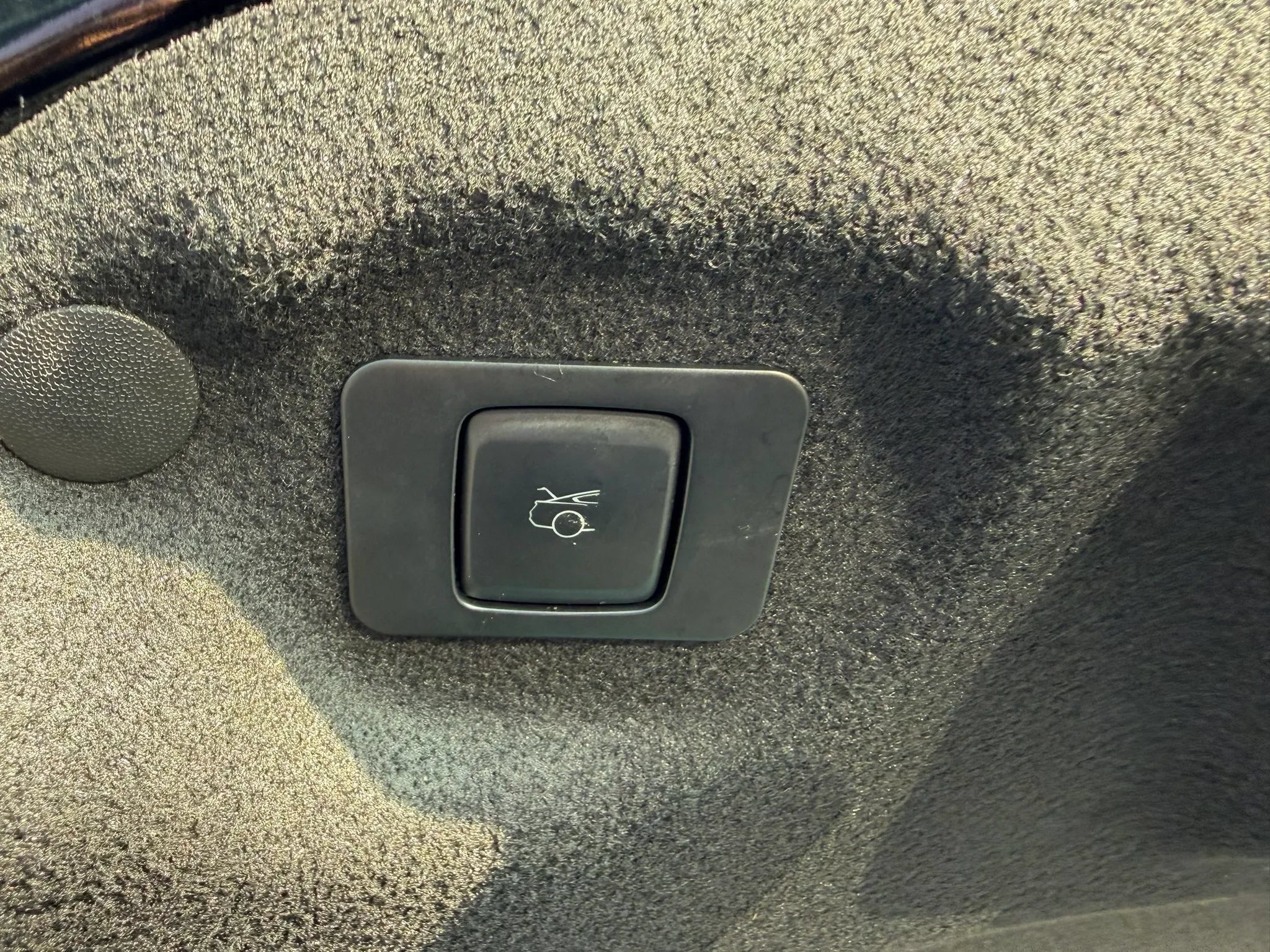 Used 2016 Lincoln MKZ AWD w/ Equipment Group 300A Reserve image 38