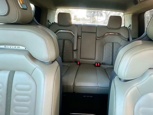 Used 2022 Rivian R1T Adventure image 26