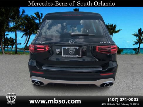 Certified 2024 Mercedes-Benz GLB 35 AMG 4MATIC image 18