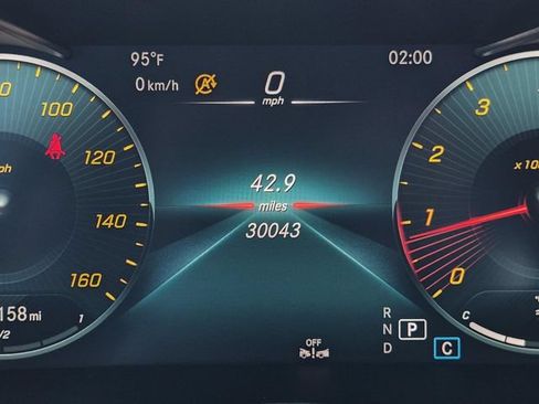 Certified 2023 Mercedes-Benz GLC 300 4MATIC Coupe image 24