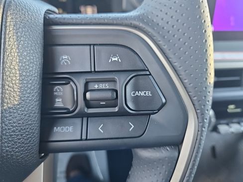 New 2025 Toyota 4Runner 4WD image 16