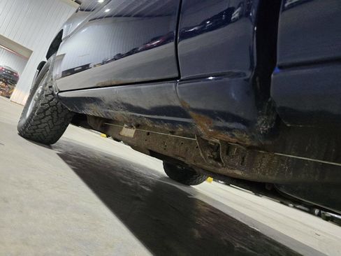 Used 2004 Chevrolet Silverado 1500 W/T image 30