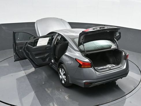 Used 2025 Nissan Altima 2.5 S FWD image 48