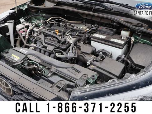 Used 2022 Toyota Corolla Cross LE w/ Moonroof Package image 28