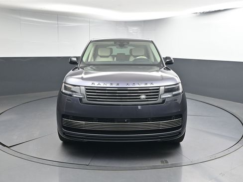 Used 2024 Land Rover Range Rover SV image 30