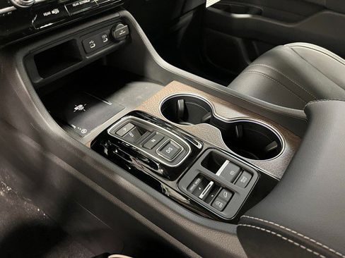 New 2026 Honda Pilot Elite image 16