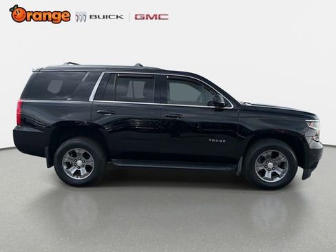 Used 2019 Chevrolet Tahoe LS RWD image 2