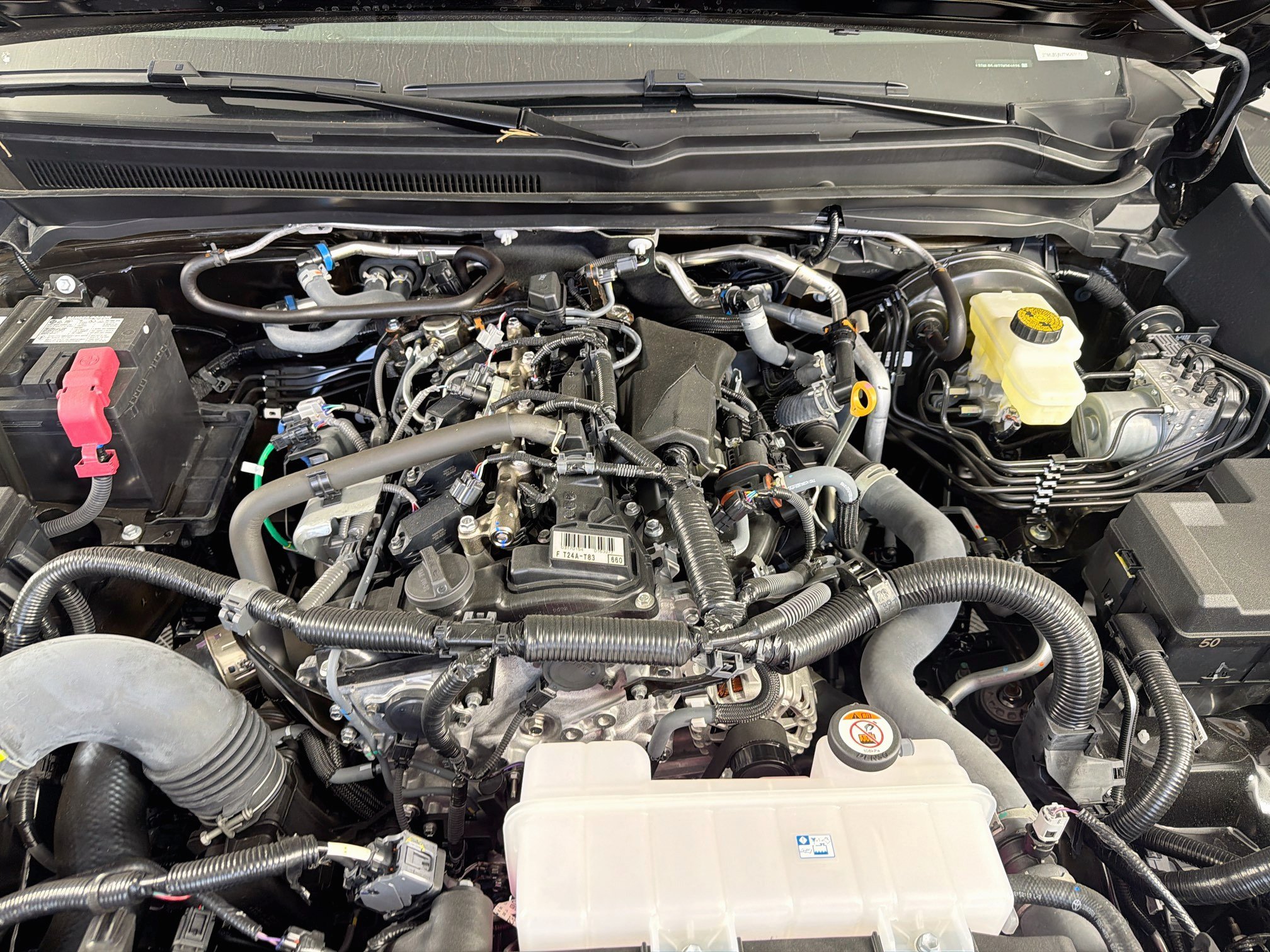 Used 2026 Toyota Tacoma SR5 AWD/4WD image 32