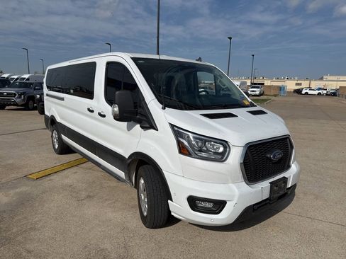 Used 2023 Ford Transit 350 XLT image 17
