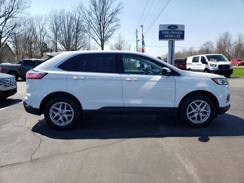 Used 2023 Ford Edge SEL w/ Convenience Package AWD/4WD image 4