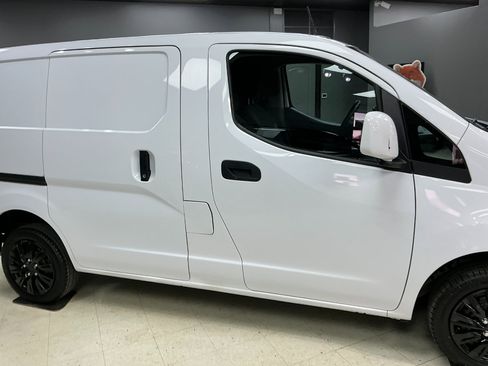 Used 2021 Nissan NV200 SV w/ Back Door Glass Package image 25