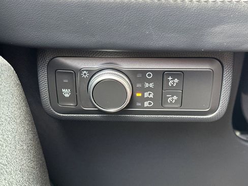 Used 2021 Ford Mustang Mach-E Premium image 18