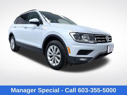 Used 2018 Volkswagen Tiguan SE w/ Panoramic Sunroof Package