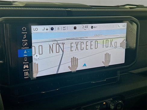 New 2025 Jeep Gladiator Rubicon w/ Convenience Group image 15