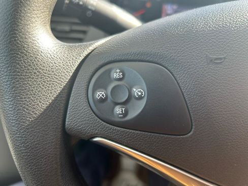 Used 2014 Chevrolet Impala LS FWD image 17