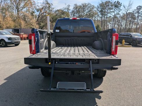 New 2026 Ford F250 Lariat w/ Black Appearance Package image 13