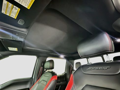 Used 2019 Ford F150 Lariat w/ Equipment Group 502A Luxury AWD/4WD image 26