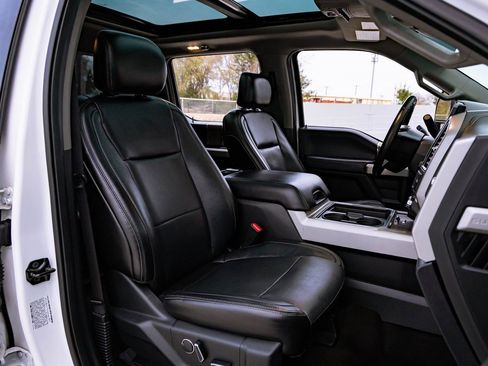 Used 2017 Ford F350 Lariat w/ Lariat Ultimate Package image 21