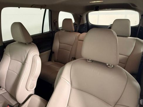 Used 2019 Honda Pilot EX-L image 34