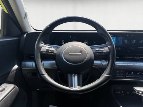 Certified 2025 Hyundai Kona SEL AWD/4WD image 13
