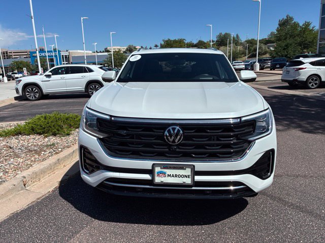 Certified 2026 Volkswagen Atlas Cross Sport SEL Premium R-Line AWD/4WD image 2
