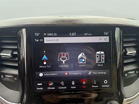 Used 2020 RAM 1500 Laramie image 20