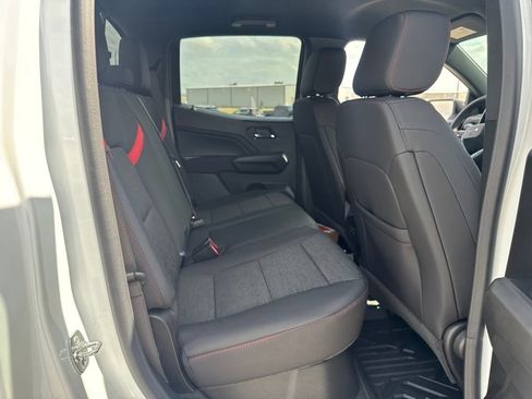 New 2026 Chevrolet Colorado Z71 image 14