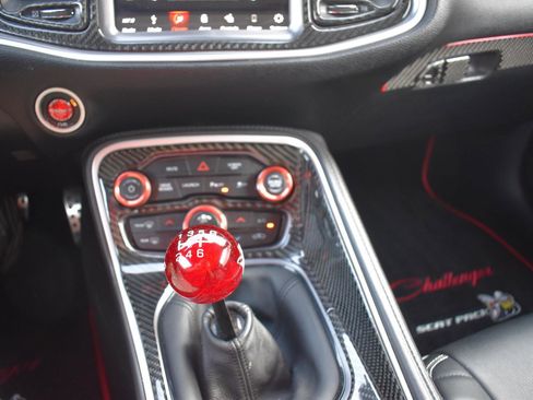 Used 2019 Dodge Challenger R/T Scat Pack w/ Widebody Package RWD image 31