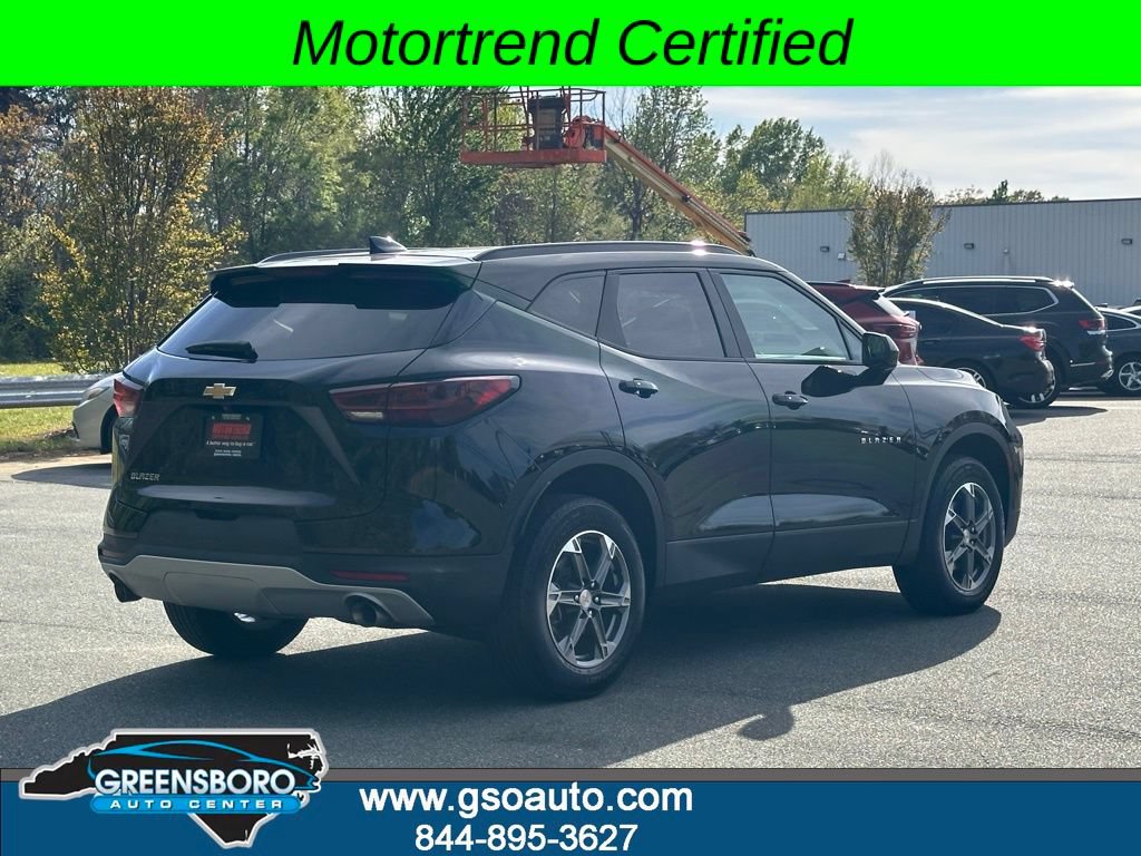 Used 2024 Chevrolet Blazer LT w/ Convenience Package FWD image 8