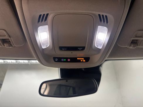 Used 2023 Buick Envision Preferred w/ Sport Touring Package AWD/4WD image 24