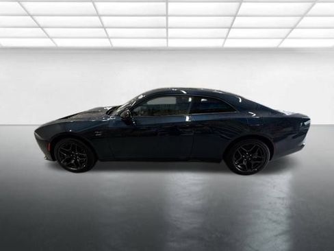 New 2024 Dodge Charger R/T w/ Plus Group image 2