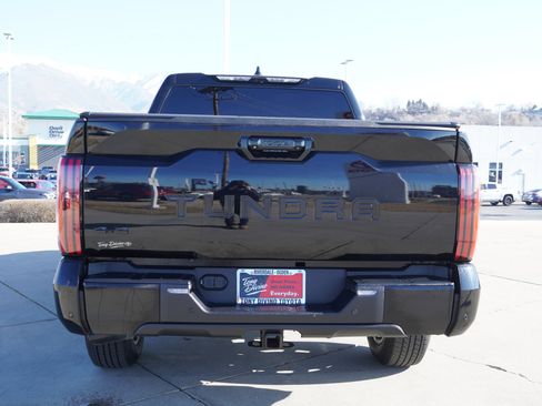 Used 2023 Toyota Tundra Platinum image 7