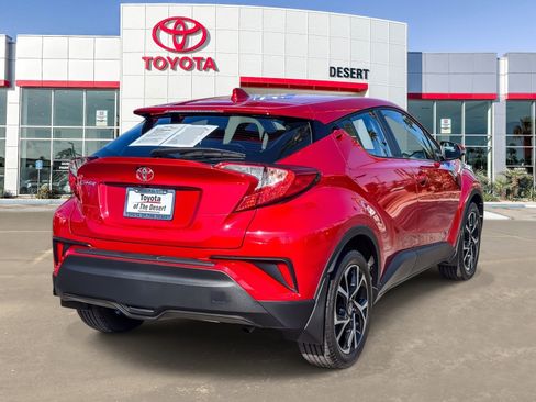 Certified 2022 Toyota C-HR XLE FWD image 7