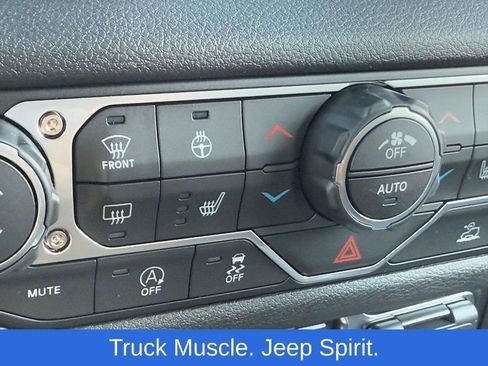 New 2025 Jeep Gladiator Sport image 14