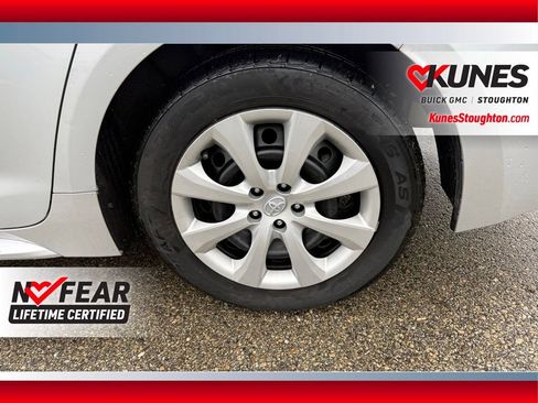 Used 2023 Toyota Corolla LE image 17