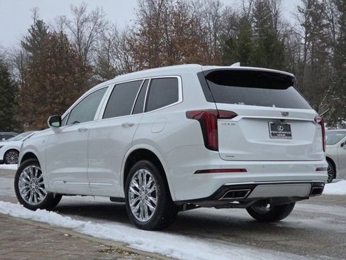 Used 2021 Cadillac XT6 Premium Luxury image 24