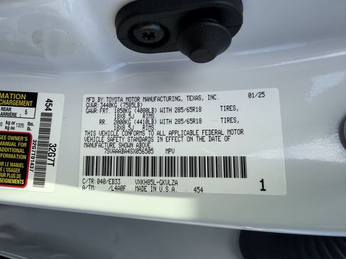 Used 2025 Toyota Sequoia TRD Pro AWD/4WD image 48