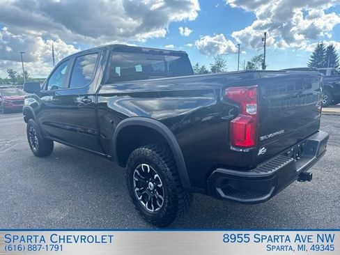 Used 2024 Chevrolet Silverado 1500 ZR2 w/ Technology Package AWD/4WD image 6