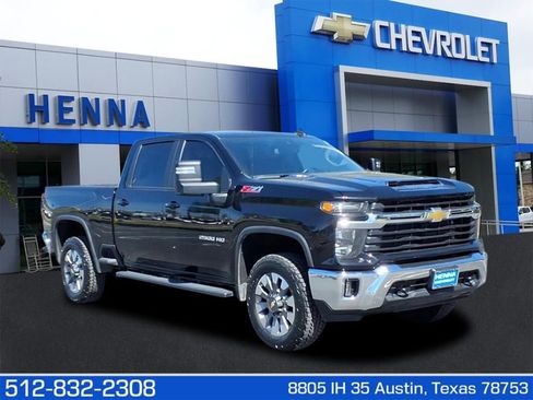 Used 2024 Chevrolet Silverado 2500 LT image 1