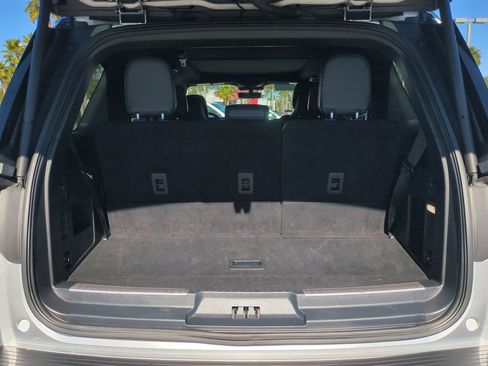 Certified 2023 Lincoln Navigator Reserve image 14