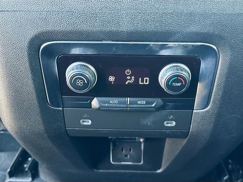 Used 2023 Chevrolet Tahoe LT image 25