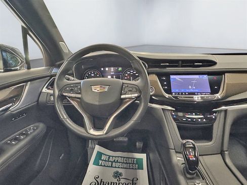 Used 2020 Cadillac XT6 Premium Luxury w/ Platinum Package AWD/4WD image 17