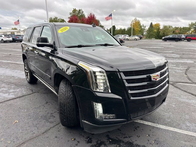 Used 2020 Cadillac Escalade Premium Luxury w/ Escalade Sport Edition AWD/4WD image 2