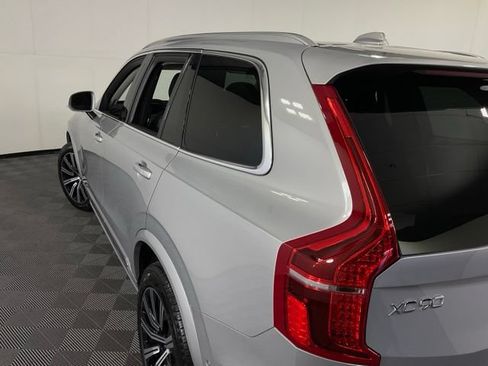 Used 2025 Volvo XC90 B6 Plus AWD/4WD image 34