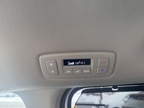 New 2026 Kia Carnival EX image 24