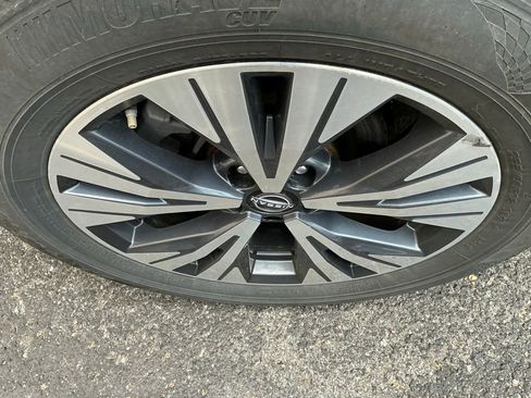 Used 2023 Nissan Rogue SV image 11