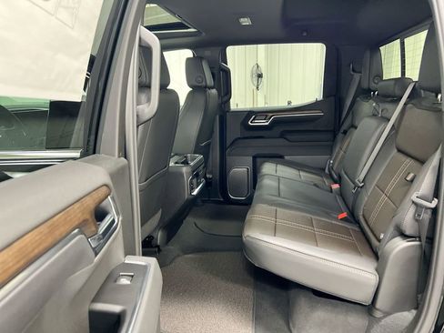 New 2026 Chevrolet Silverado 1500 High Country w/ Technology Package AWD/4WD image 24